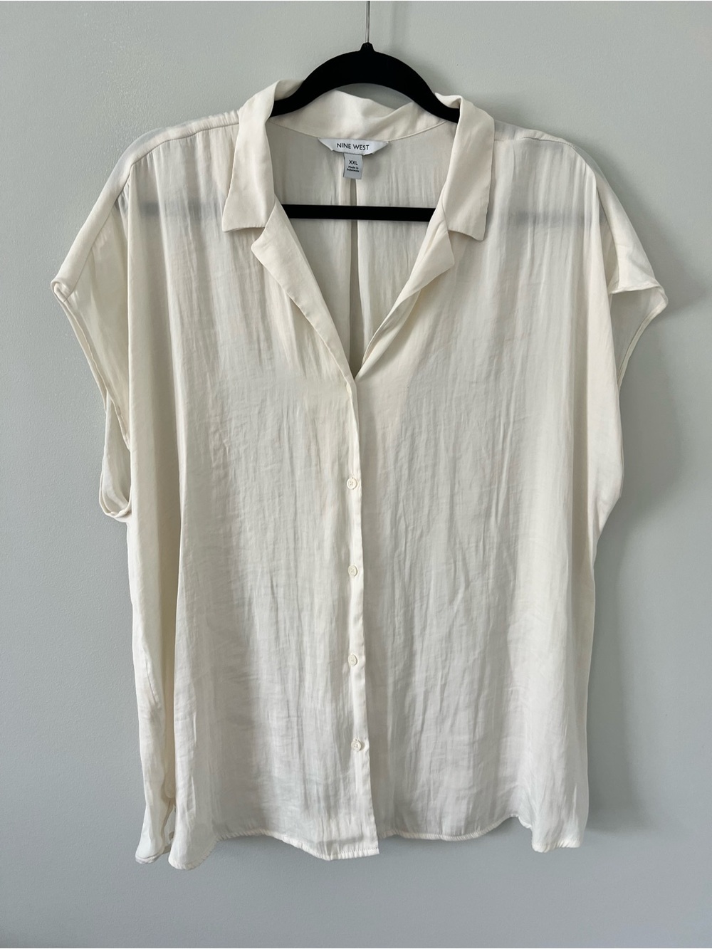 Nine West Cream Short Sleeve Button-Down Blouse